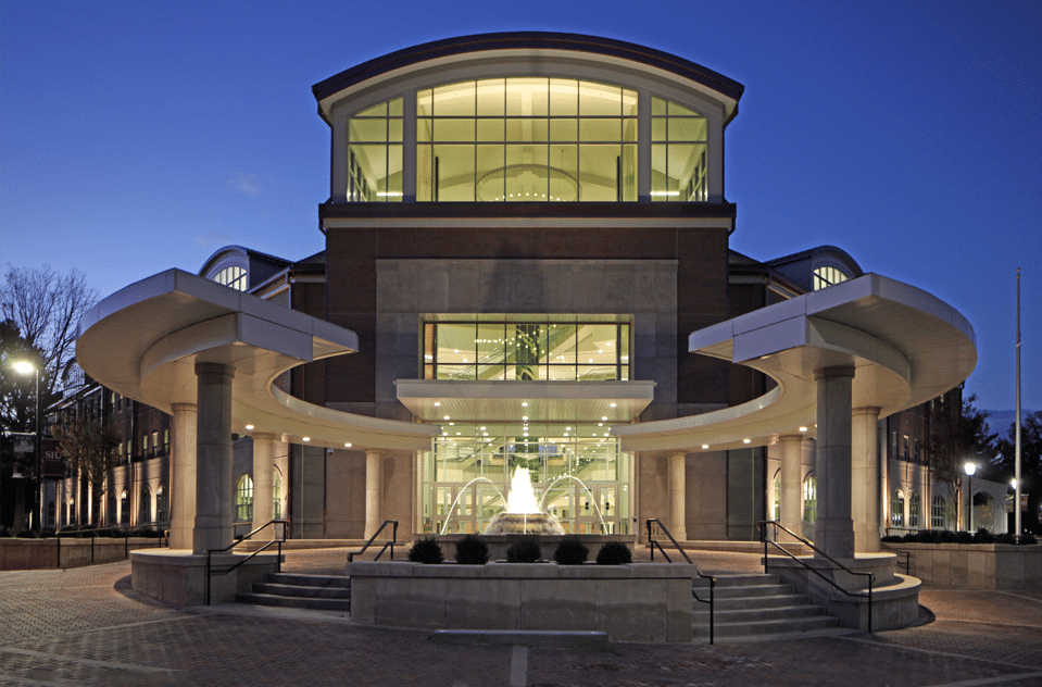SIUC Student Services Building